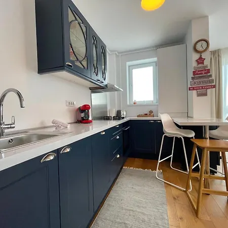 No 207 Lebada Apartment *